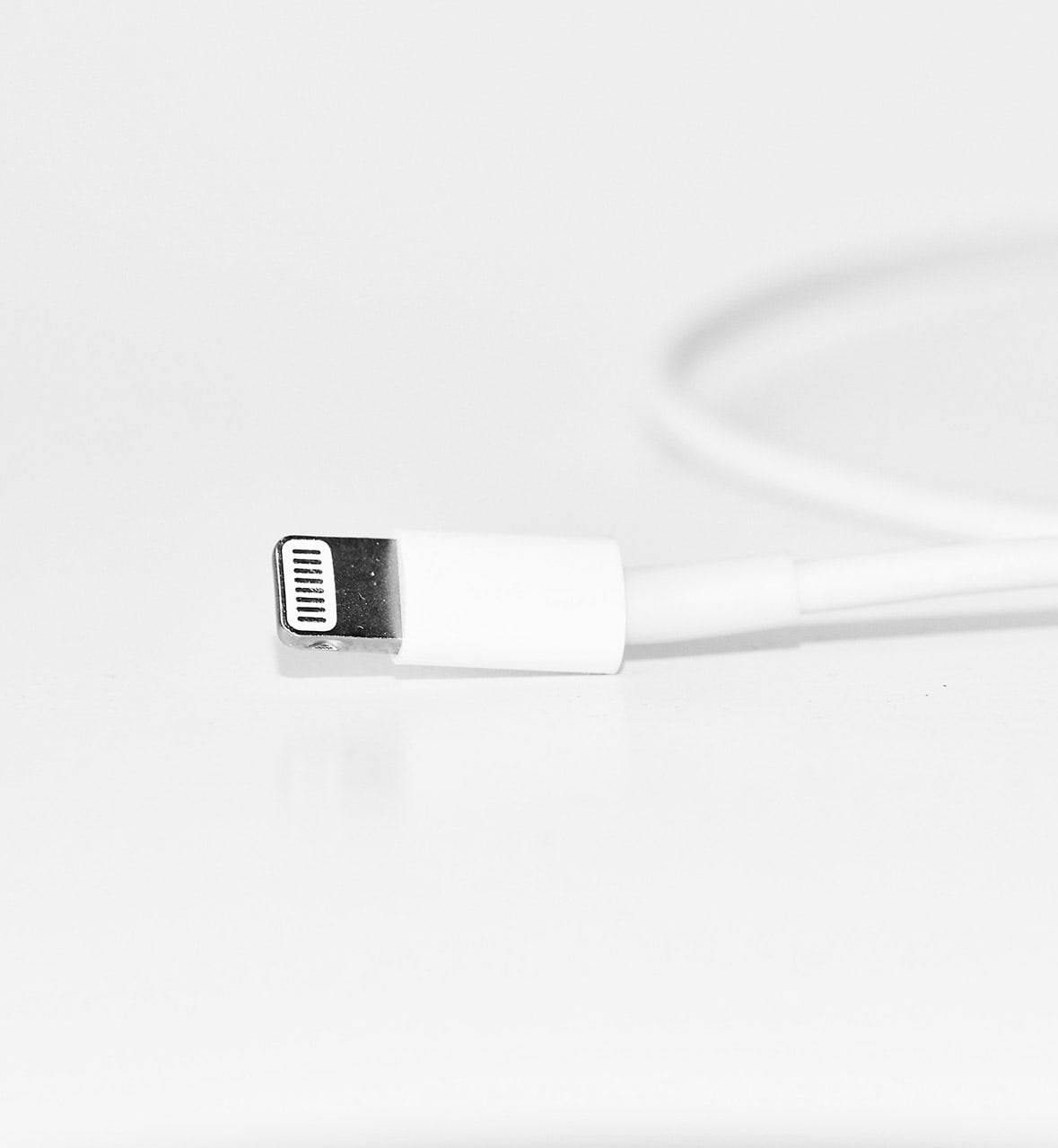 pexels-matthias-zomer-914912